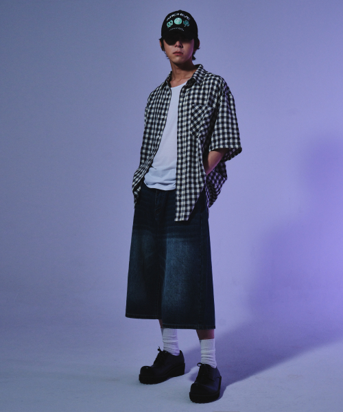 DWSE（ディーダブリューエスイー）の「ウォッシュドデニムバミューダパンツ（ブルー）（その他パンツ・メンズ・その他・SMALL/MEDIUM/LARGE/X-LARGE）」の5枚目の写真