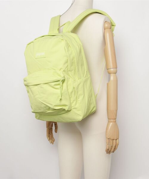 JANSPORT(ジャンスポーツ)の「【JANSPORT】SUPERBREAK PLUS FX - SOFT NYLON LIME CITRON(バックパック/リュック・メンズ・ライム・FREE)」の5枚目の写真