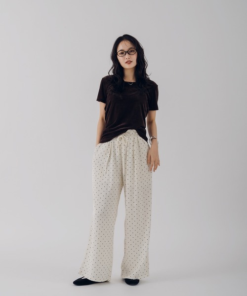 MUHET(ミュエータ)の「assorted easy pants / アソートイージーパンツ(その他パンツ・レディース・オフホワイト/ブラック/ブルー系その他/ブラック系その他・LARGE/MEDIUM/SMALL)」の15枚目の写真