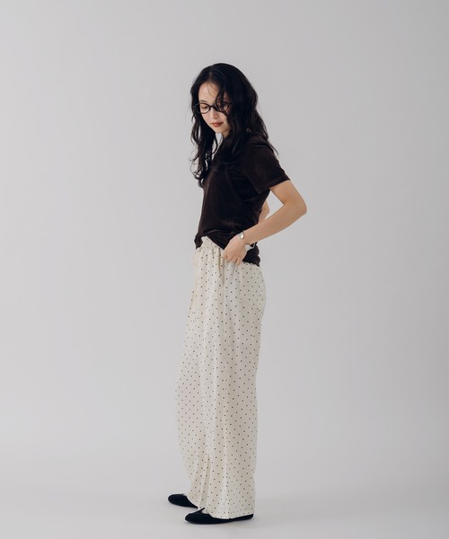 MUHET(ミュエータ)の「assorted easy pants / アソートイージーパンツ(その他パンツ・レディース・オフホワイト/ブラック/ブルー系その他/ブラック系その他・LARGE/MEDIUM/SMALL)」の16枚目の写真