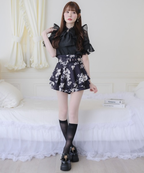 couture BY ROJITA(クチュールバイロジータ)の「ベルト付ミニスカパン(スカート・レディース・ホワイト/ブラック/マルチ・FREE)」の10枚目の写真