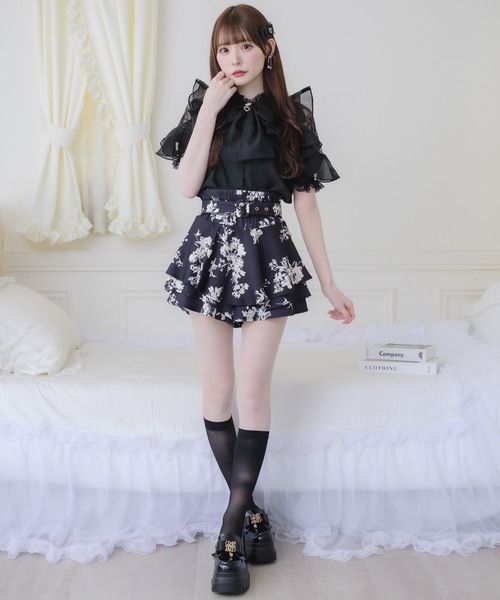 couture BY ROJITA(クチュールバイロジータ)の「ベルト付ミニスカパン(スカート・レディース・ホワイト/ブラック/マルチ・FREE)」の11枚目の写真