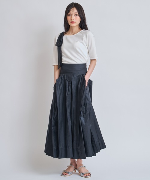 NOELA(ノエラ)の「ショルダーリボンカットソー(Tシャツ/カットソー・レディース・その他1/オフホワイト/ブラック・フリー)」の11枚目の写真