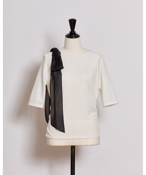NOELA(ノエラ)の「ショルダーリボンカットソー(Tシャツ/カットソー・レディース・その他1/オフホワイト/ブラック・フリー)」の20枚目の写真