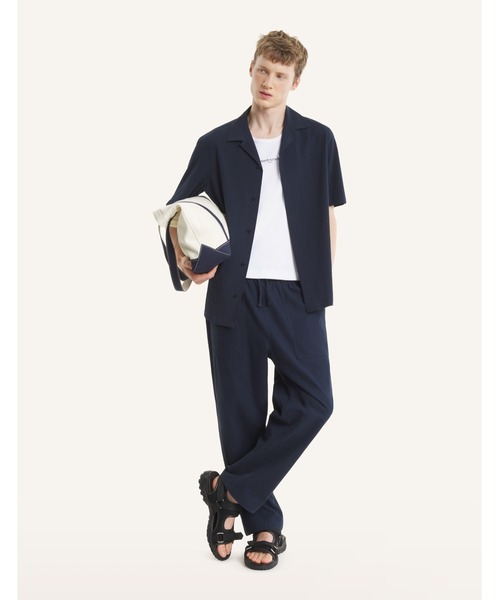 Maison Kitsune(メゾンキツネ)の「SEERSUCKER RESORT SHIRT(シャツ/ブラウス・メンズ・ベージュ/ネイビー・M/S/L)」の7枚目の写真