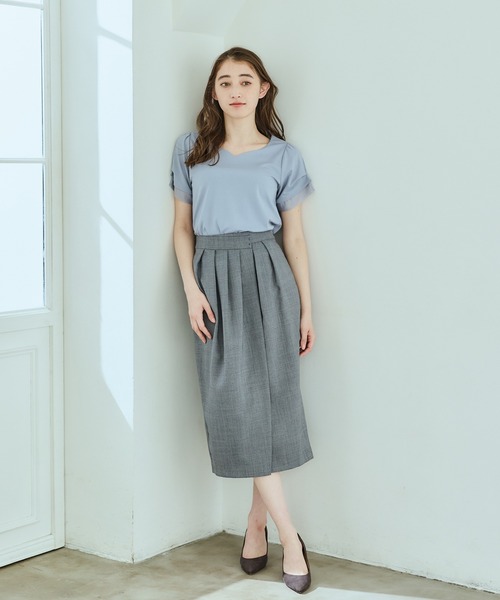 12Twelve Agenda(トゥエルブ アジェンダ)の「ハートネック異素材タックスリーブカットソープルオーバー(Tシャツ/カットソー・レディース・ネイビー/ブルー/グレー/サックスブルー/アイボリー・M)」の22枚目の写真