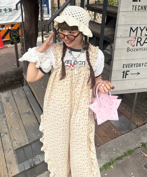 CIAOPANIC（チャオパニック）の「アソート柄ショルダーシャーリングフリルサロペット（サロペット/オーバーオール・レディース・ベージュ/ダークブルー/ネイビー・0/1）」の5枚目の写真