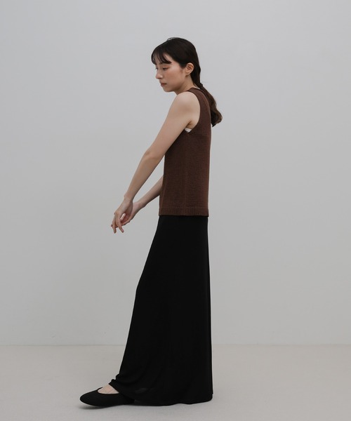 select MOCA(セレクトモカ)の「リネンライククルーネックノースリーブニット(ニット/セーター・レディース・ベージュ/ブラック/ブラウン・FREE)」の13枚目の写真