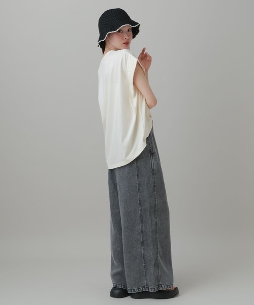 LAKOLE(ラコレ)の「<接触冷感>テンセルデニムワイドパンツ / 747925(デニムパンツ・レディース・ブラック/ブルー・LARGE/MEDIUM)」の18枚目の写真
