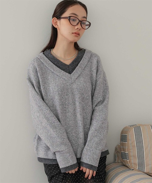 miette(ミエット)の「ダブルカラーVネックニットプルオーバー(ニット/セーター・レディース・ブラック/ライトグレー/チャコール・FREE)」の14枚目の写真