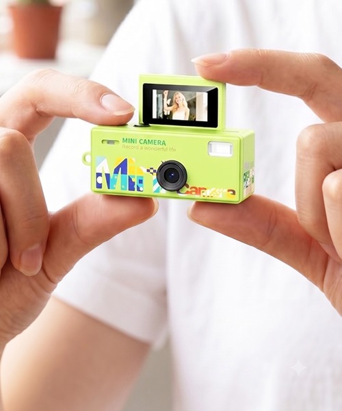 C520（シーゴーニーゼロ）の「C520 MINI CAMERA コンパクト トイカメラ（カメラ/カメラグッズ・メンズ・イエロー/オレンジ/グリーン/ホワイト/パープル/ブラック/レッド/グレー/ピンク・ONE SIZE）」の4枚目の写真