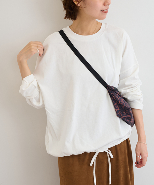 JOURNAL STANDARD relume（ジャーナルスタンダード　レリューム）の「《追加3》ギャザーヘムロングスリーブ（Tシャツ/カットソー・レディース・ネイビー/ナチュラル/ライトグレー/ホワイト/ブラック・FREE）」の8枚目の写真
