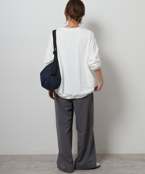 JOURNAL STANDARD relume（ジャーナルスタンダード　レリューム）の「《追加3》ギャザーヘムロングスリーブ（Tシャツ/カットソー・レディース・ネイビー/ナチュラル/ライトグレー/ホワイト/ブラック・FREE）」の11枚目の写真