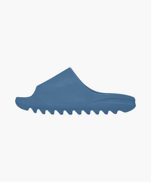 Yeezy(イージー)の「YS-01 Blue(サンダル・レディース・その他・8/13/12/11/10)」の4枚目の写真