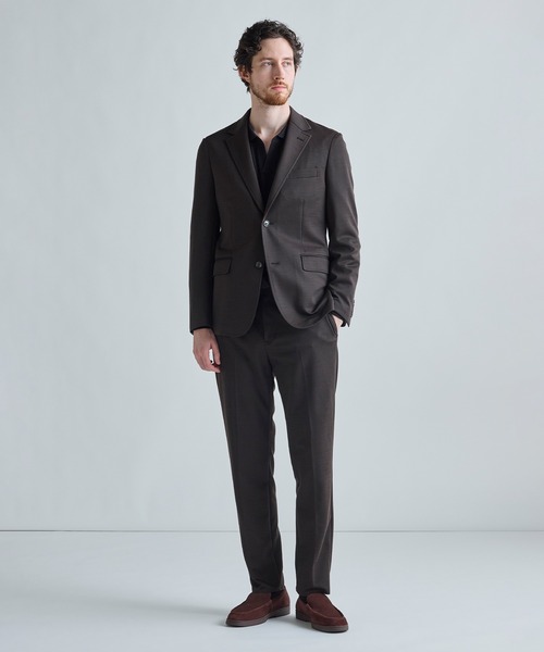 MEN'S BIGI(メンズビギ)の「《別注》COLE HAAN ウールブレンドシャイニーポンチセットアップジャケット(テーラードジャケット・メンズ・ブラウン/ネイビー/チャコールグレー・04/01/03/02)」の5枚目の写真