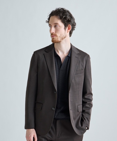 MEN'S BIGI(メンズビギ)の「《別注》COLE HAAN ウールブレンドシャイニーポンチセットアップジャケット(テーラードジャケット・メンズ・ブラウン/ネイビー/チャコールグレー・04/01/03/02)」の4枚目の写真