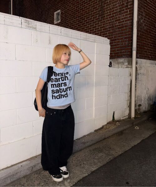 HOODHOOD(フッドフッド)の「プラネットレタリング半袖Tシャツスカイブルー(Tシャツ/カットソー・レディース・その他・0/1/2)」の10枚目の写真