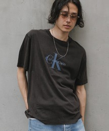 Calvin Klein | Calvin Klein/カルバンクライン SS 20S ACID WASH MONOLOGO GRAPHIC TEE ショートスリーブ20SモノグラムTシャツ アシッドウォッシュ モノロゴ グラフィック Tシャツ 半袖 クルーネック フロント プリント メンズ レディース 2026年 夏 夏服(Tシャツ/カットソー)