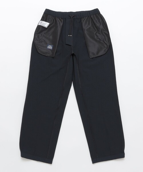 SHIPS(シップス)の「SHIPS:〈UVカット/吸水速乾/防シワ〉SOLOTEX(R) エアドライ ロングパンツ(その他パンツ・メンズ・ネイビー/グレー・LARGE/MEDIUM/SMALL)」の19枚目の写真