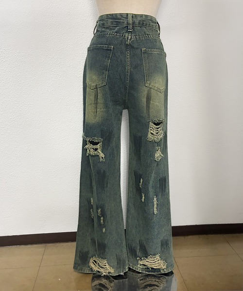 core core(コアコア)の「ダメージデニムルーズパンツ(デニムパンツ・レディース・ブルー・S/M/L)」の6枚目の写真