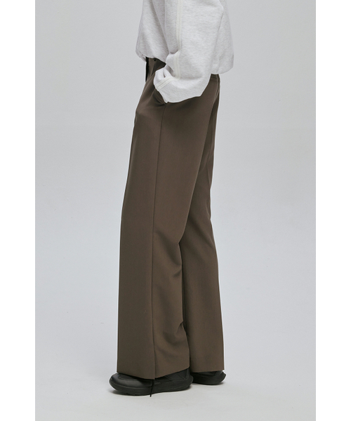 AFTERHOURS(アフターアワーズ)の「SIDE SLIT SEMI BOOTS CUT SLACKS (KHAKI-BROWN)(スラックス・レディース・その他・SMALL/MEDIUM)」の1枚目の写真