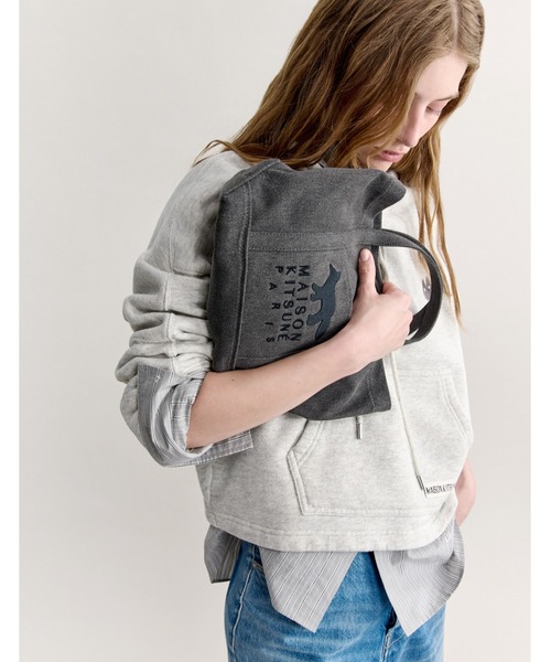 Maison Kitsune（メゾンキツネ）の「PROFILE FOX SMALL TOTE（トートバッグ・メンズ・ブラック系その他・U）」の7枚目の写真