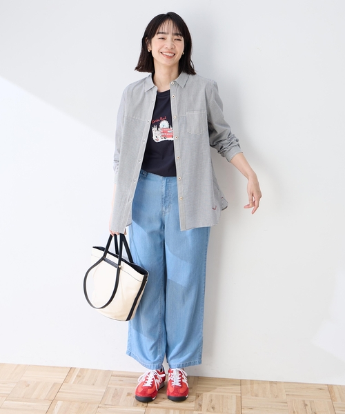 DECOY SINCE 1981（デコイシンスイチキュウハチイチ）の「【chiyoさんコラボ】ロンドンマーチワンポイント刺しゅうストライプシャツ【オーガニックコットン100％】（シャツ/ブラウス・レディース・ネイビー/ブラウン・9号/11号/13号）」の19枚目の写真
