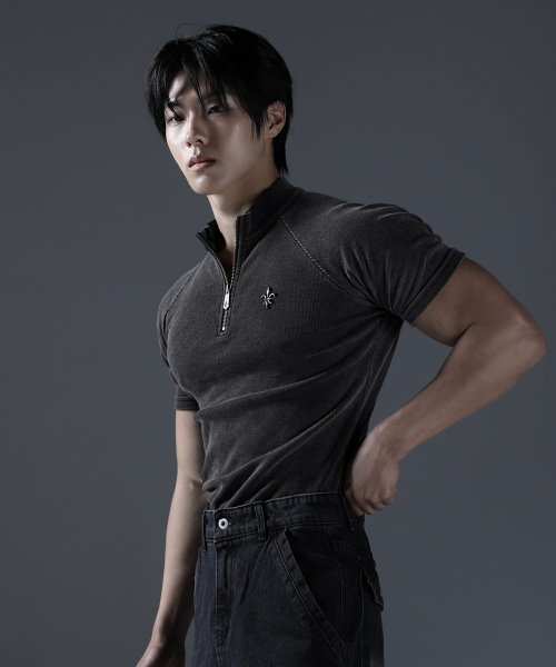 CARMID（カミド）の「アンティーク半ジップ半袖 [チャコール]（Tシャツ/カットソー・メンズ・その他・1/2/3）」の8枚目の写真