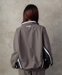 FUBU（ フブ）の「FUBU フブ M’S NYLON TRACK JACKET ナイロントラックジャケット（ナイロンジャケット）」