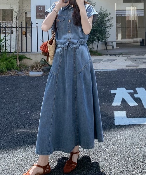 FLINEA(フリネア)の「デニムドローストリングシャツ+スカートセットアップ(セットアップ・レディース・ブルー・S/M/L)」の5枚目の写真