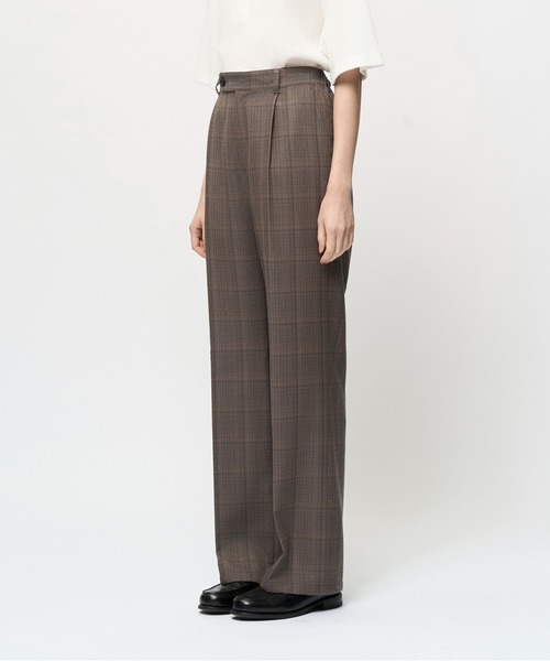 Juha(ユハ)の「CHECK STRAIGHT PANTS(スラックス・メンズ・ベージュ・2/3/4)」の2枚目の写真