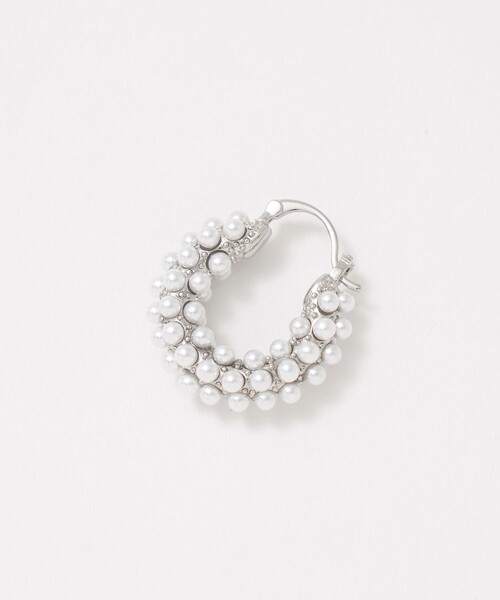 UNITED ARROWS(ユナイテッドアローズ)の「イミテーションパール フープピアス(ピアス(両耳用)・レディース・シルバー・FREE)」の2枚目の写真