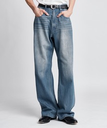 Washed straight denim / ウォッシュストレートデニム