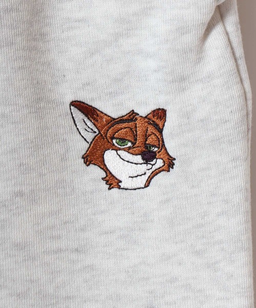 Disney(ディズニー)の「Disney(ディズニー)キャラクタープリント・ワンポイント刺繍スウェットパンツ(裏起毛)(スウェットパンツ・レディース・ネイビー/ホワイト系3/グレー系1/ホワイト系1/ホワイト系4/ブルー/ブラック系1/ブラック系3・M/L)」の15枚目の写真