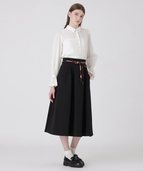 BLUE LABEL CRESTBRIDGE(ブルーレーベルクレストブリッジ)の「ダンボールフレアスカート(スカート・レディース・チャコールグレー/ブラック・36/38)」の15枚目の写真