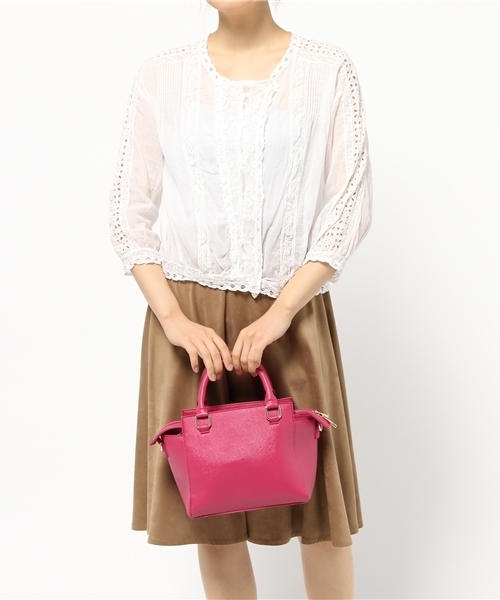 one after another NICE CLAUP（ワンアフターアナザーナイスクラップ）の「【non-no4月号掲載　ナイスクラップ】カクシボミニショルダーＢＡＧ（ショルダーバッグ・レディース・ベージュ/ブラック/ピンク・FREE）」の14枚目の写真