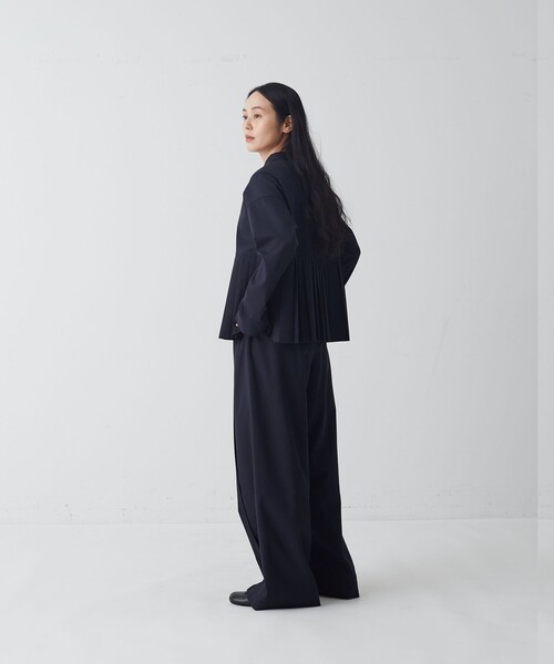 conges payes ADIEU TRISTESSE(コンジェ ペイエ アデュートリステス)の「プリーツジャケットブラウス(シャツ/ブラウス・レディース・ネイビー/チェック・38)」の7枚目の写真