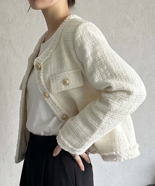 LOWO（ロワ）の「【M～Lサイズ展開】ウール混ツイード調ノーカラーショート丈ジャケット（ノーカラージャケット・レディース・オフホワイト/ブラック・M/L）」の11枚目の写真