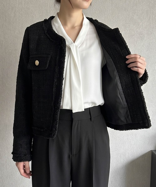 LOWO（ロワ）の「【M～Lサイズ展開】ウール混ツイード調ノーカラーショート丈ジャケット（ノーカラージャケット・レディース・オフホワイト/ブラック・M/L）」の13枚目の写真