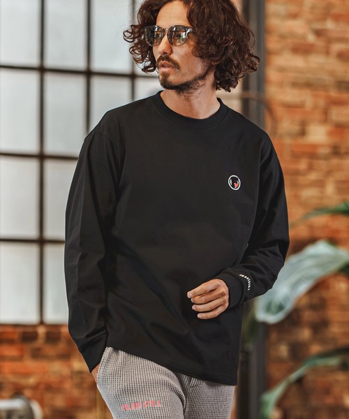felkod(フィルコッド)の「mlt5863- USA Cotton Barcode Patch Long Sleeve Tee ロングスリーブTシャツ(F26F240)(Tシャツ/カットソー・メンズ・ネイビー/ホワイト/ブラック・L/M/S/XL)」の2枚目の写真