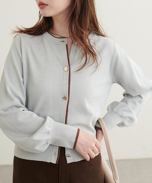 natural couture（ナチュラルクチュール）の「配色ラメクルーネックカーディガン（カーディガン/ボレロ・レディース・ライトベージュ/サックスブルー/グレイッシュベージュ/ブラウン・FREE）」の5枚目の写真