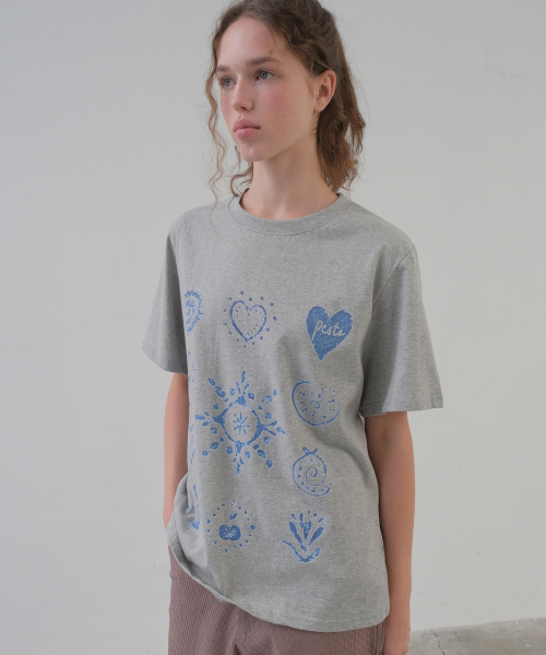 PESTO(ペスト)の「パターンTシャツ ムン(Tシャツ/カットソー・レディース・その他・FREE)」の2枚目の写真