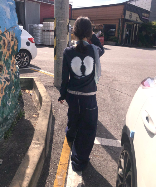 SEW-B（ソービー）の「セミクロップド SE.WINGS 長袖Tシャツ [ネイビー]（Tシャツ/カットソー・レディース・その他・FREE）」の5枚目の写真