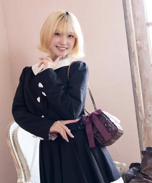 axes femme POETIQUE(アクシーズファムポエティック)の「キルティングチェーンバッグ(ボストンバッグ・レディース・ブラウン/ワイン・FREE)」の8枚目の写真
