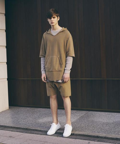 Champion（チャンピオン）の「＜Champion×monkey time＞∴ R/W HOOD 6SL/パーカー（パーカー・メンズ・ダークグレー/ベージュ・X-LARGE/MEDIUM/SMALL/LARGE）」の4枚目の写真