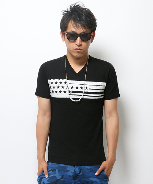 VENCEEXCHANGE(ヴァンスエクスチェンジ)の「星条旗プリント半袖T (Tシャツ/カットソー・メンズ・オフホワイト/ブラック・SMALL/LARGE/MEDIUM)」の1枚目の写真