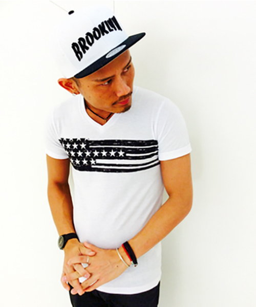 VENCEEXCHANGE(ヴァンスエクスチェンジ)の「星条旗プリント半袖T (Tシャツ/カットソー・メンズ・オフホワイト/ブラック・SMALL/LARGE/MEDIUM)」の11枚目の写真