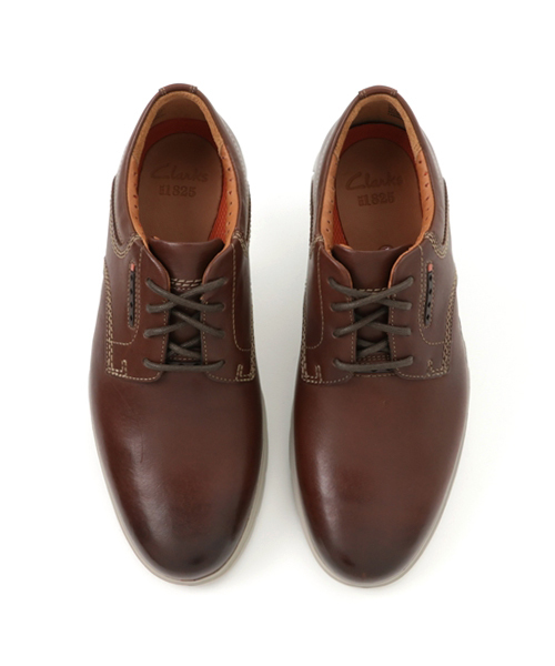 Clarks(クラークス)の「UnByner Lane / UNバイナーレーン (ダークブラウンレザー)(ドレスシューズ・メンズ・ブラウン・7.5/10/9/11/6/8/8.5/7/6.5/10.5/12/9.5)」の7枚目の写真
