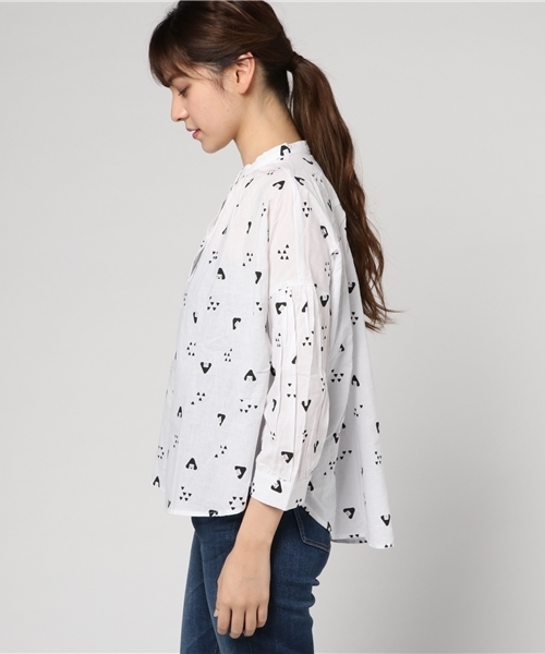 MERLOT（メルロー）の「おにぎりころころサーキュラーブラウス2213（シャツ/ブラウス・レディース・ホワイト/ライトブルー・FREE）」の4枚目の写真