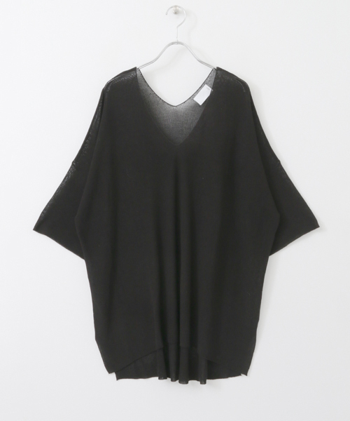 KBF（ケイビーエフ）の「KBF ビッグVネックプルオーバー（ニット/セーター・レディース・ブラック/ベージュ系その他/トップグレー・ONE）」の15枚目の写真